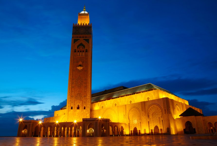 صورة اغلاق جميع مساجد الممكلة