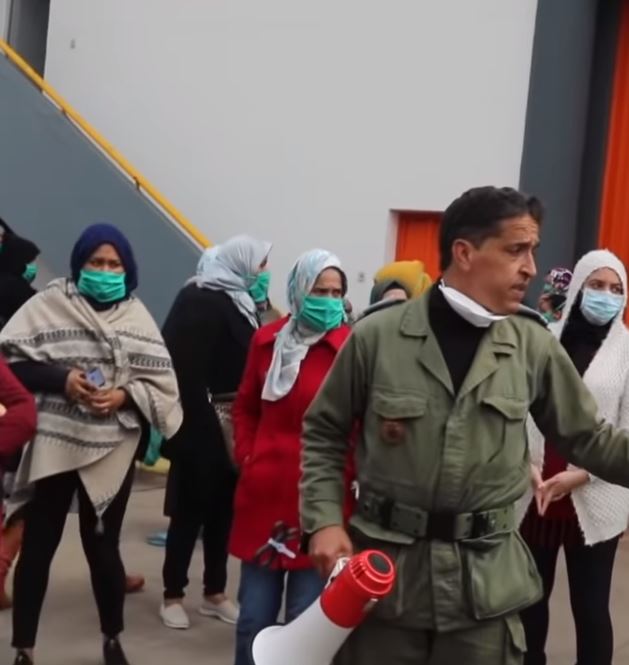 صورة الخوف يستوطن قلوب عاملات شركة بعين السبع بعد الاشتباه في حالة مصابة بالفيروس