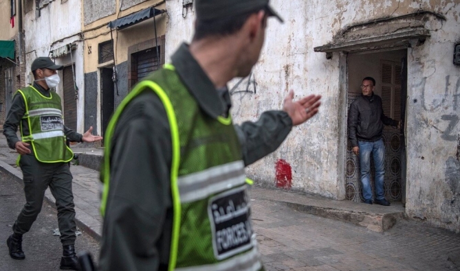 صورة وزارة الداخلية تقرر إغلاق طنجة كليا
