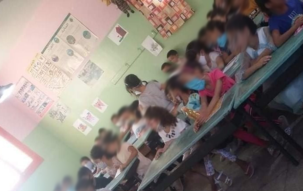 صورة اخيرا..الوزارة تكشف عن مكان المدرسة للي التقطات فيها الصورة