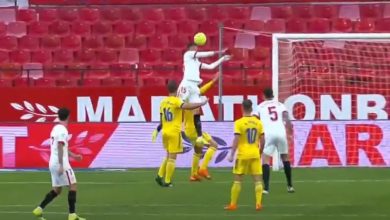 صورة يوسف النصيري يسجل هاتريك عالمي  وتفوق على ميسي  في صدارة الهدافين