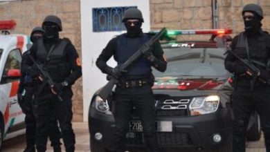 صورة توقيف مشتبه به في قضية سرقة من فندق وارتكاب حادثة سير مميتة