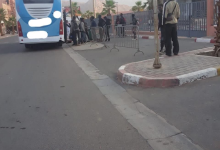 صورة تافراوت تحتضن أزمة جديدة: تفريغ مهاجرين أفارقة وسط البلدة